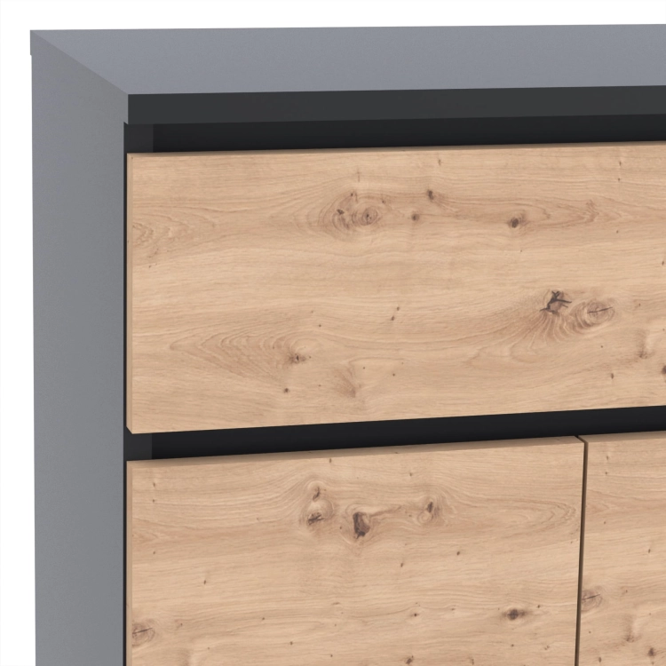 8742323ef4e0fba6ea25f4400011d428
